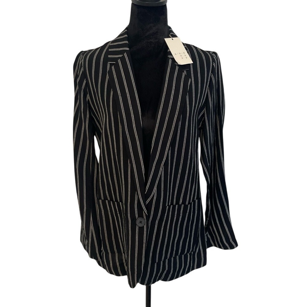NWT New Day‎ B/W Pinstripe Linen Blazer Size M